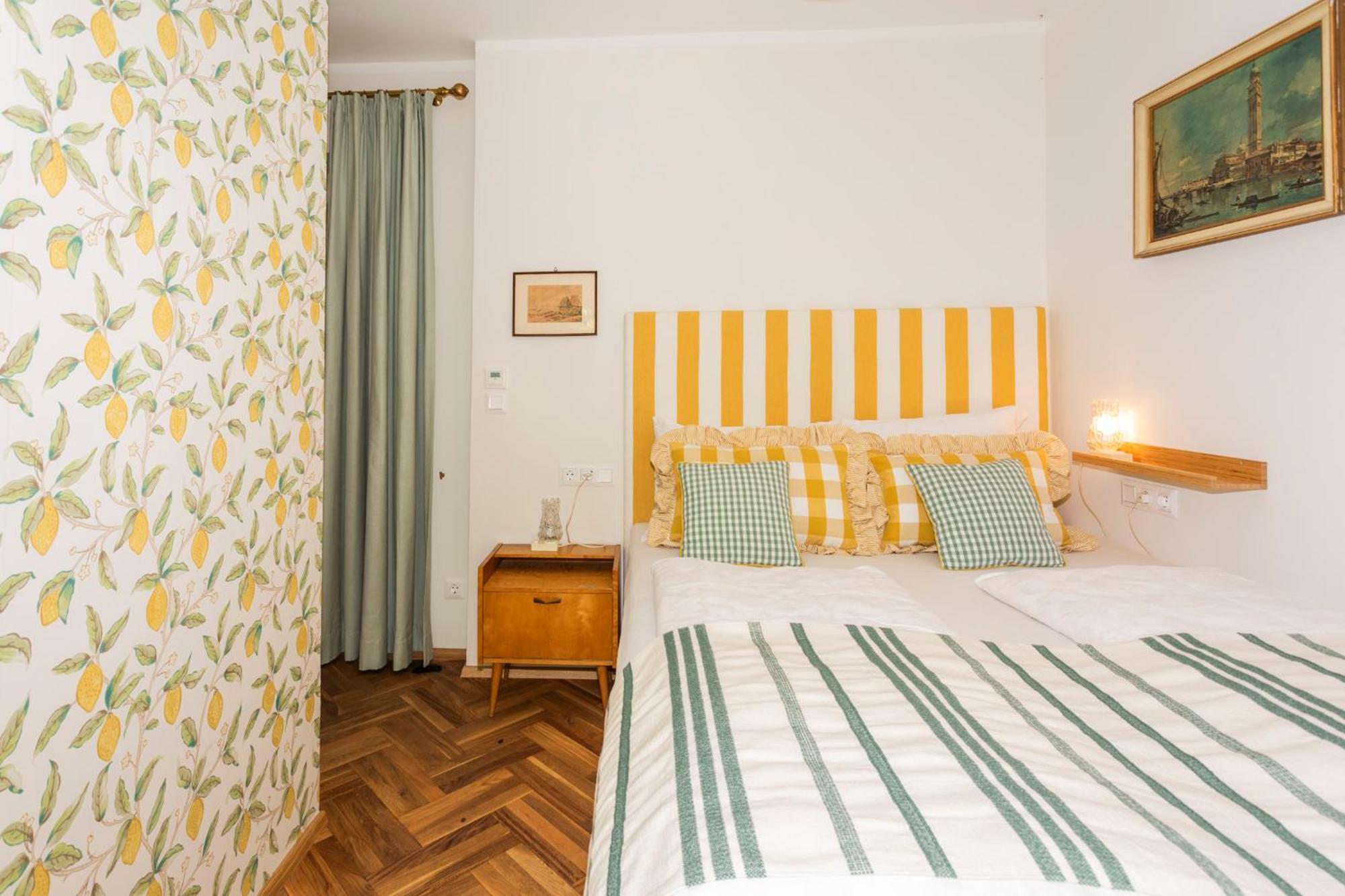 Gaestehaus Wallner Velden am Worthersee Bagian luar foto